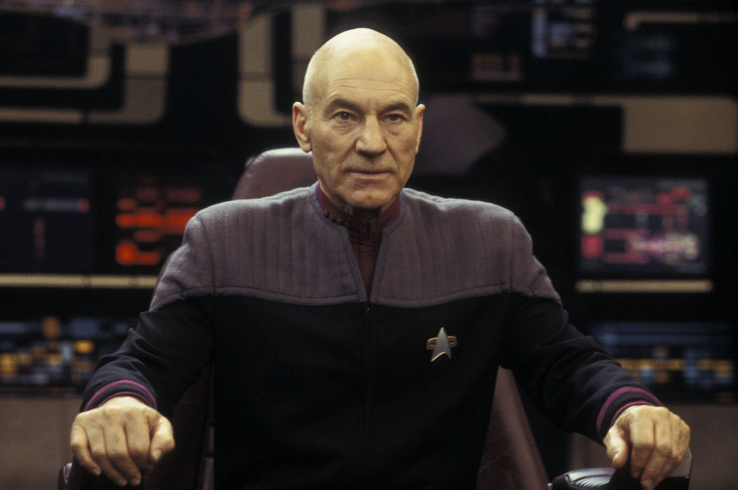 Captain Jean-Luc PICARD - Star Trek-The Next Generation Photo ...