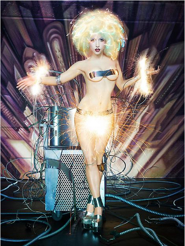 New Lady Gaga mga litrato sa pamamagitan ng David LaChapelle