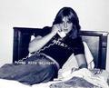 Sandy West - 1977 - the-runaways photo