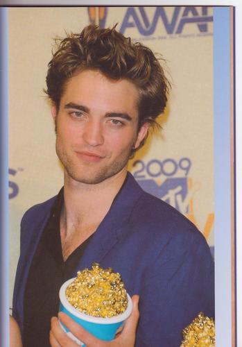  更多 New Pictures Of Robert Pattinson From 日本
