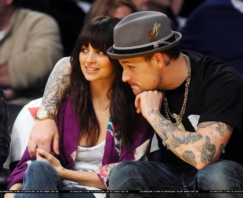 Joel and Nicole watching the Lakers (29th December)