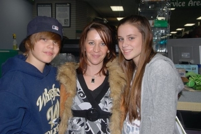 Justin with friend and family 