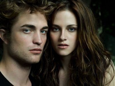  Edward and Bella stuff