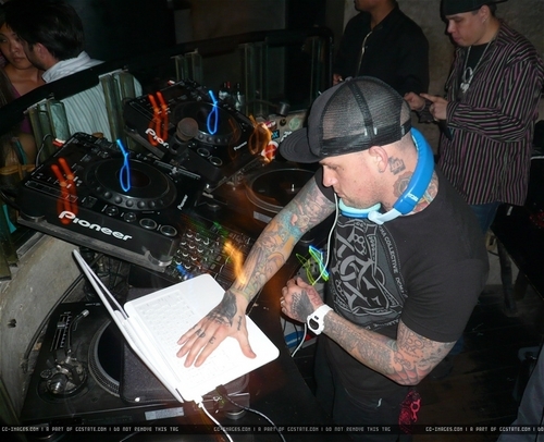 Benji DJs in Bar Bangkok for New Years Eve 2009-2010