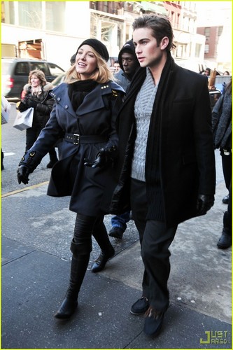  Chace Crawford & Blake Lively: Back to The 'Gossip Girl' Grind!