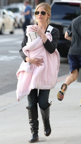 JANUARY 6TH - Walking in Santa Monica with Charlotte Grace