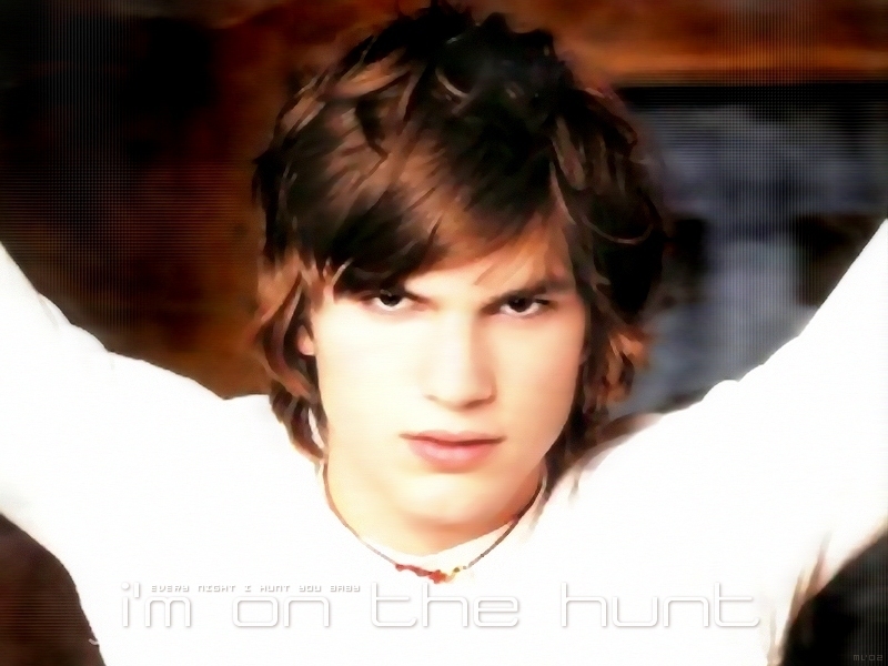 Ashton Kutcher=*