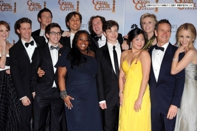  Dianna adn Glee Cast @ 67th Golden Globe Awards