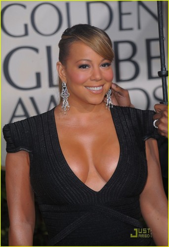  Mariah @ 2010 Golden Globe Awards