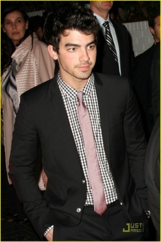 Out at Chateau Marmont (Joe) - 1/16