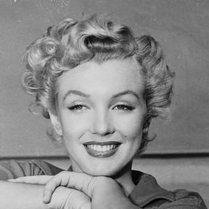 What Marilyn hairstyle do you prefer ? Poll Results 