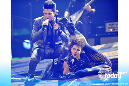 Adam had performed a song in American Awards 2009.What is the song?