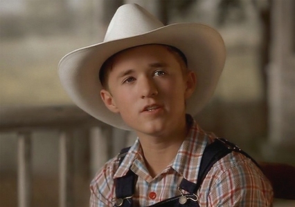 Secondhand Lions - What was the name of the young boy played by Haley Joel Osment ?