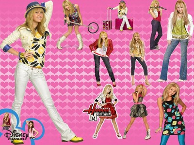  whats common in every pose(most of them)of Hannah Montana/Miley Cyrus