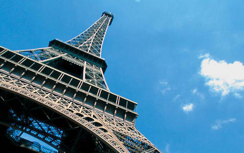  Is France the plus touristic land in the world ?