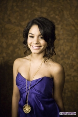  Which song does Vanessa like best in High School Musical?