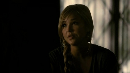  Damon: Why are Du so mean to me? Lexi:?