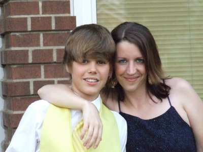 Justin Bieber Concert on Is Justin S Mom When Is Justin Bieber Next Concert