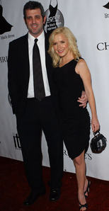 Angela Kinsey was married to the brother of one of her co-stars , which co-star?