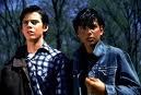 who helps ponyboy and johnny run away