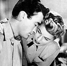  Who is the actress starring with Gregory Peck ?