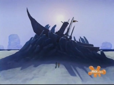Who accidentally sets off the booby trap in the abandoned Fire Nation Warship in the episode "The Avatar Returns"?