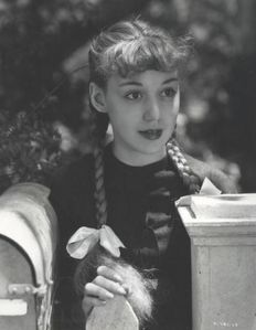where is anne shirley born in ? (real anne shirley)