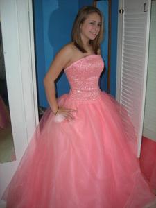  YEA!!!!! could 당신 do me in my sweet 16 dress?!