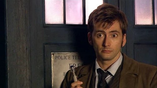  Does any one here think David Tennant is just the cutiest apart from me?