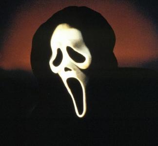  Scream. I don't scared me a lot. The film seemed to me stupid. That's my opinion
