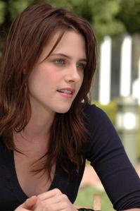  [Come on!] If u were Bella what would u do different????