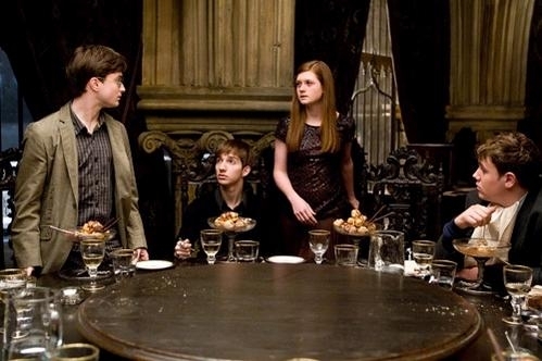  What did wewe think about the changes in Half-Blood Prince for the movie?? What about the kiss scene between Ginny and Harry... What did wewe think that work better the scene in the movie au in the book??