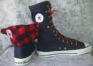 hi guys!where can i get converse chuck taylors that go up 2 ur knees??? @)>~ ill prop XD