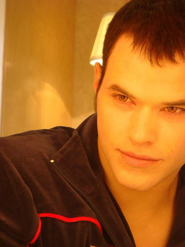  Emmett will be MY monkey man and then we will take me to top, boven of the trees. He´s so gorgeus