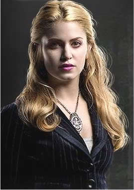  Which book did it say Rosalie's past?