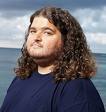  i don't think anyone dies. If they did it would be soooo sad. But I really want that Stewart guy to die!!!! Hurley Rocks!!!
