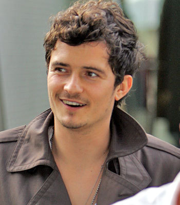 if itz any movie of my own choice i will pick orlando bloom.....n anne hathaway