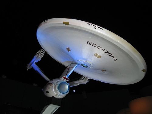  The NCC 1701-A is my fave bintang ship. I also like the Klingon Bird of Prey and the Narada :)