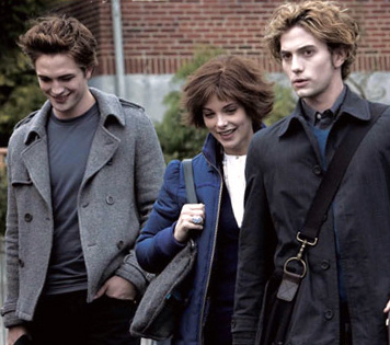 I love Edward, Alice and Jasper.