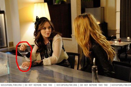 Well, most of the time you see blair and serena and the posse drinking a gin martini, so i guess that's their favourite. :)