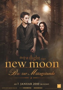  I'm sure with all thw जवाब that you've gotton, आप probably already have the official New Moon poster, so I'm posting it in German (or something). How could I risist posting it? I've got a few और on my प्रोफ़ाइल too. :P