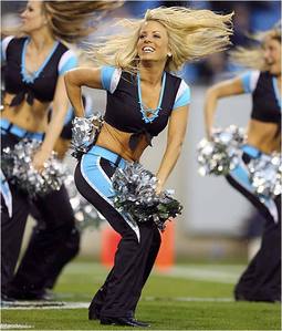 [url=http://www.fanpop.com/spots/nfl-cheerleaders/]NFL Cheerleaders[/url]