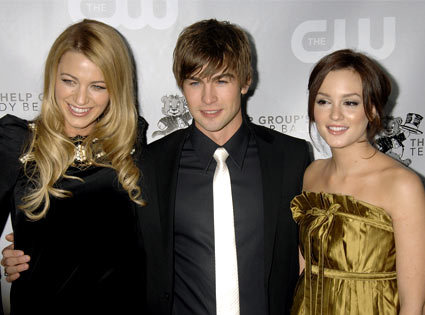  look how pleased chace looks with himself surrounded 由 blake and leighton