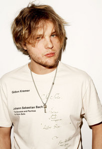  Okay, I has another. 'Tis Michael Pitt, a fabulous actor... and my yêu thích psychopath. *coughwatchf