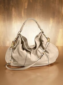  Wait why is the link not showing? =( UGH I ordered this bag. Orig. $260. Clearance $179.99.