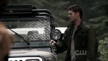  Dean: "Nothing looks good here. Are anda goning to order anything?" Sam : "No, I am just going to fi