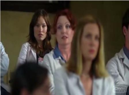  Sorry Amber is blurry! Next: House and Cuddy watching the documentary in "Ugly"
