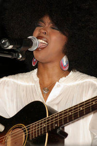 Former Fugees singer [URL=http://www.celebrity-pictures.ca/Lauryn_Hill]Lauryn Hill[/URL] will be the