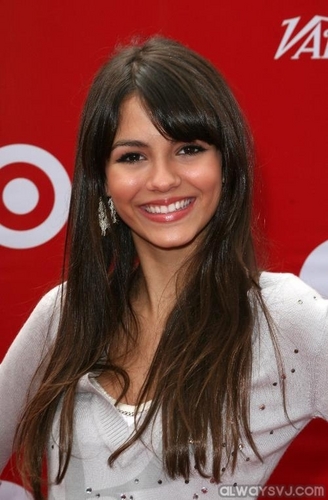  Victoria at Target Event