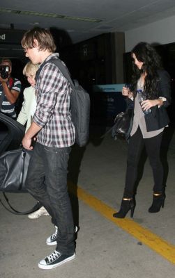  arrivin at lax airport [2008]